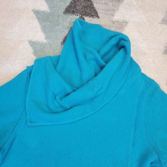 Soft Surroundings Playa Pullover Cowl Neck Sweater in Enamel Blue Size Medium - Picture 3 of 8